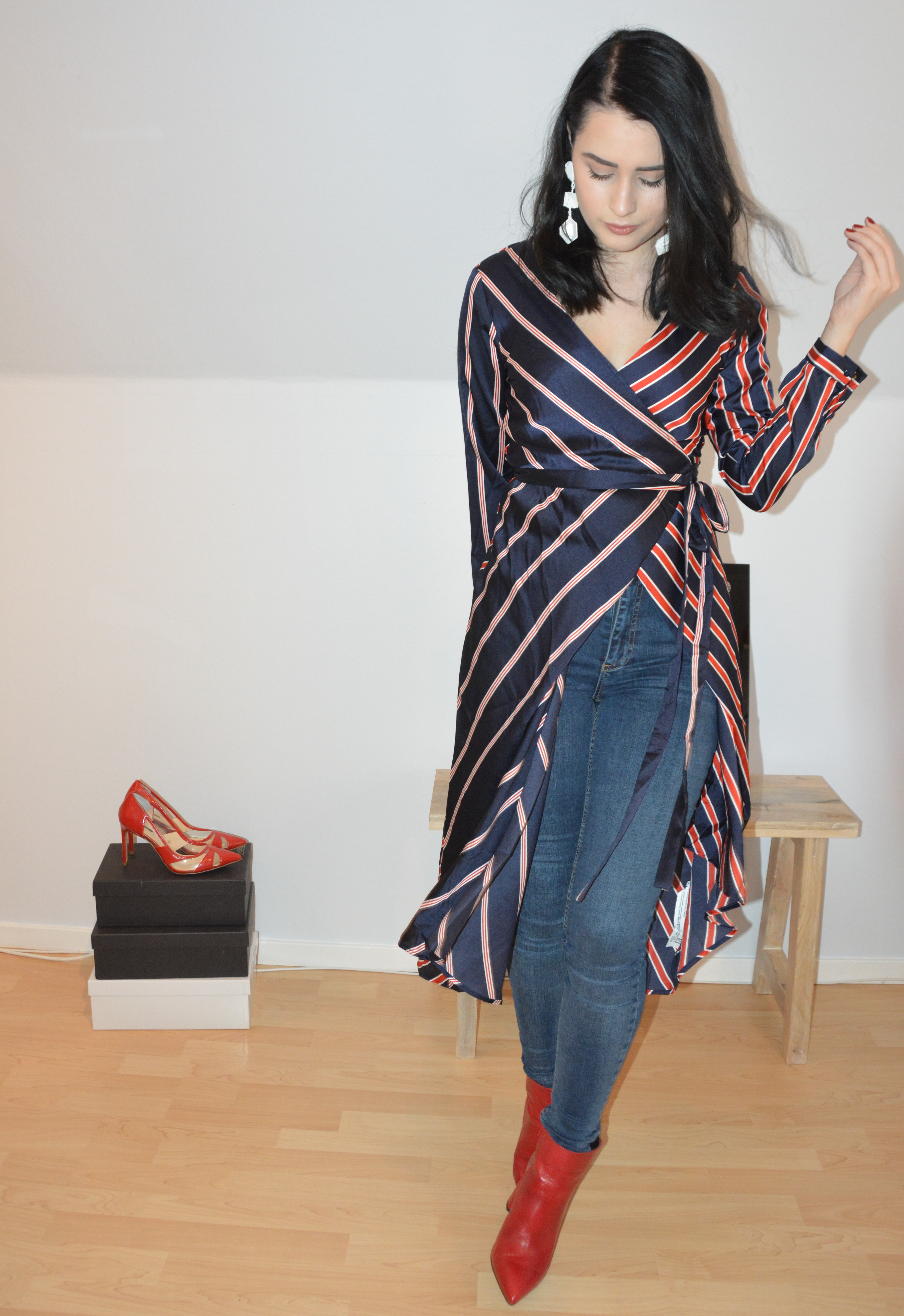 3 Ways To Wear The Wrap Dress fashionpsychic